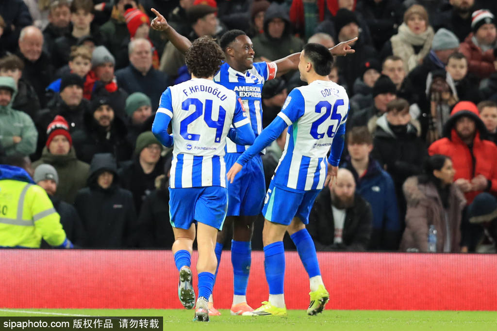 曼联足总杯出局已无借口：老特拉福德的冬日警钟